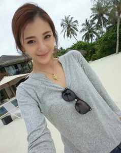 为什么比特币的总量知道，但是不能一次性挖出来？