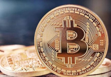 比特币涨到25万，家庭台式机24小时挖矿，多久能挖到一枚？